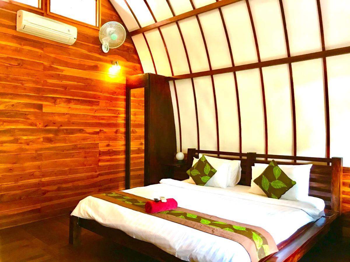คอตตอนทรี คอตเทจ Hotel กีลีตราวางัน ภายนอก รูปภาพ