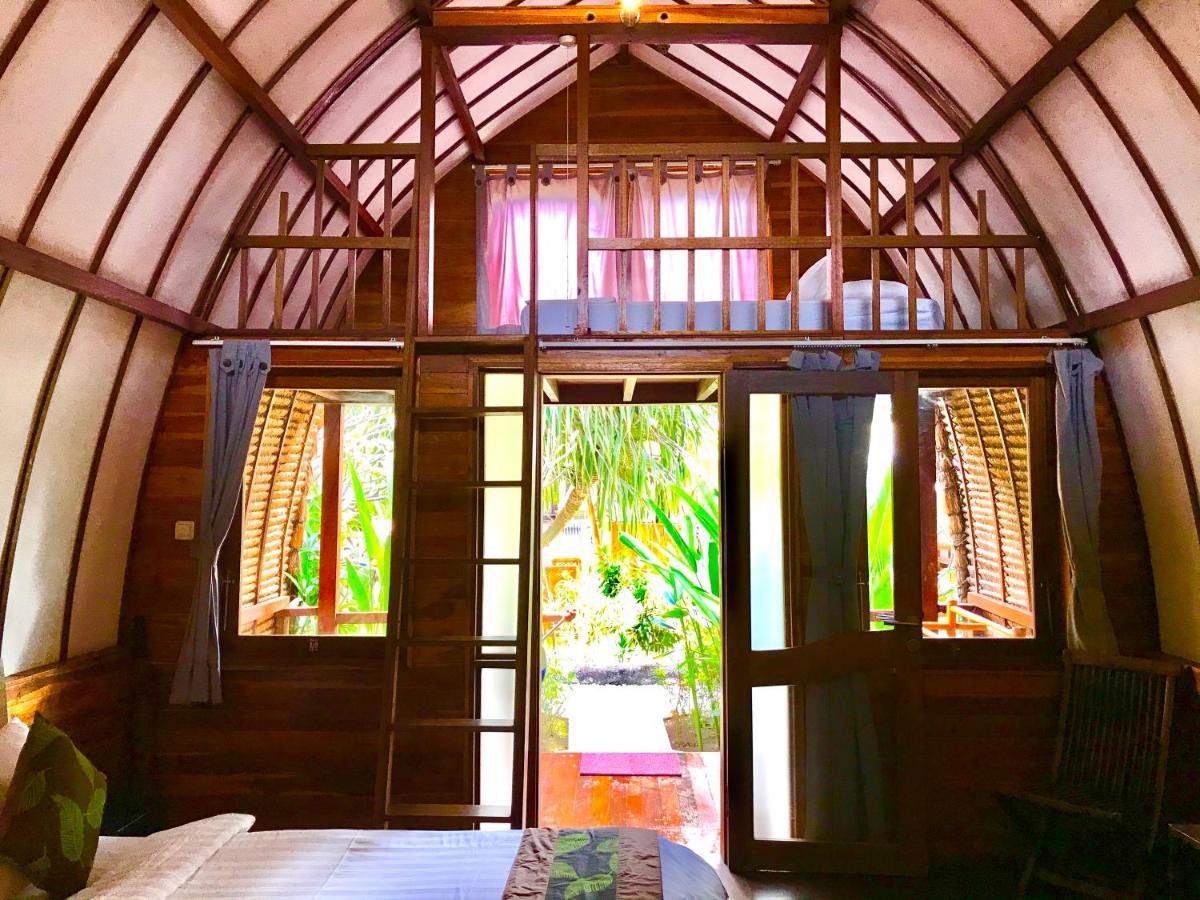 คอตตอนทรี คอตเทจ Hotel กีลีตราวางัน ภายนอก รูปภาพ