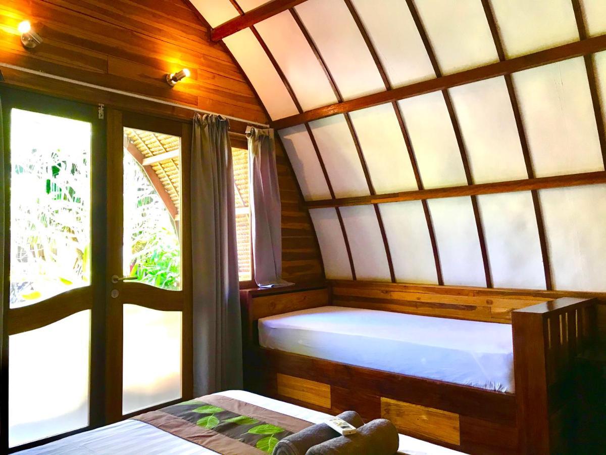 คอตตอนทรี คอตเทจ Hotel กีลีตราวางัน ภายนอก รูปภาพ