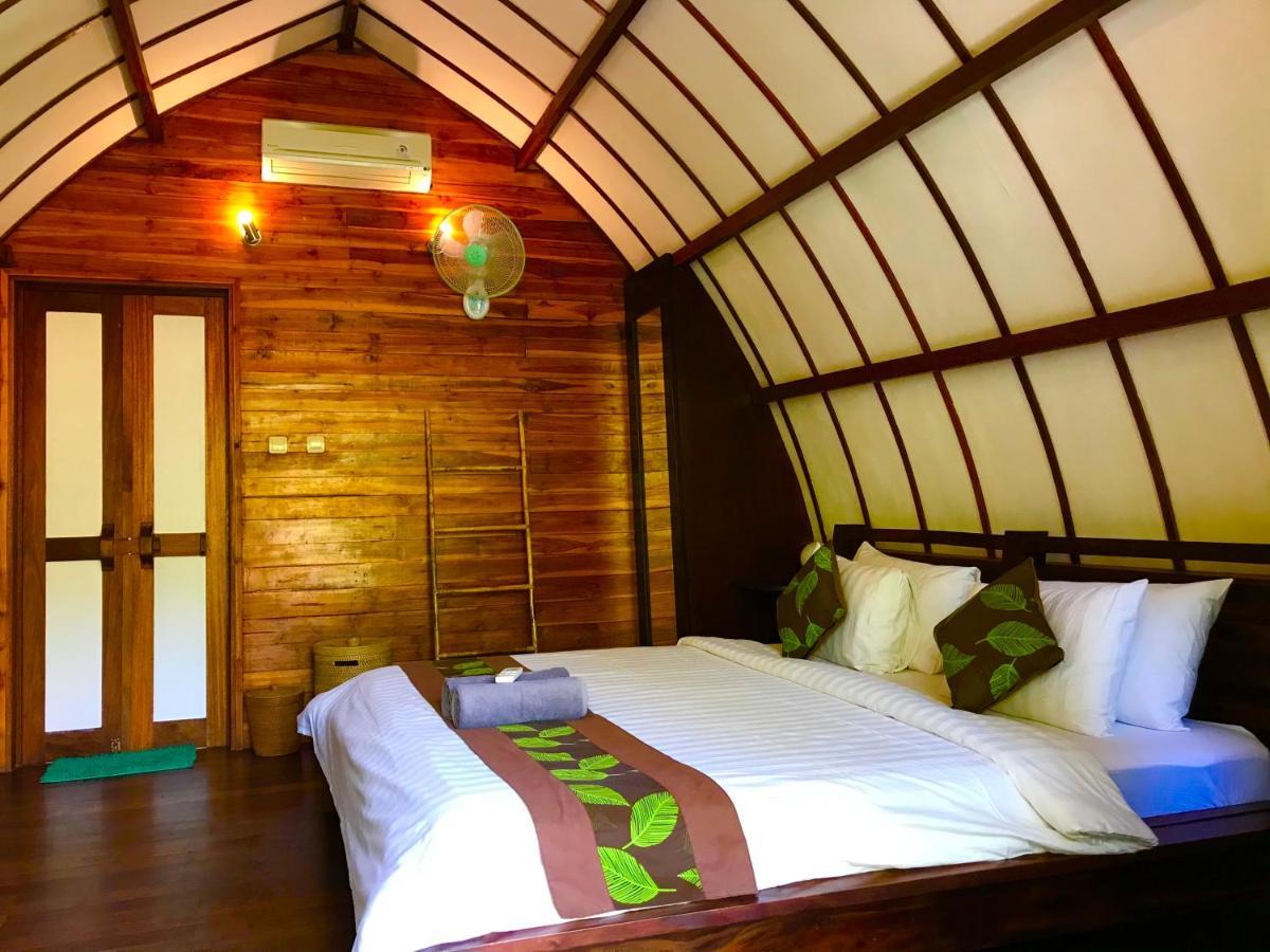 คอตตอนทรี คอตเทจ Hotel กีลีตราวางัน ภายนอก รูปภาพ